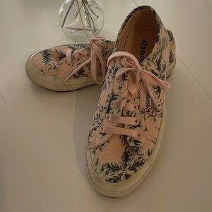 Superga sneakers size 36 or 6